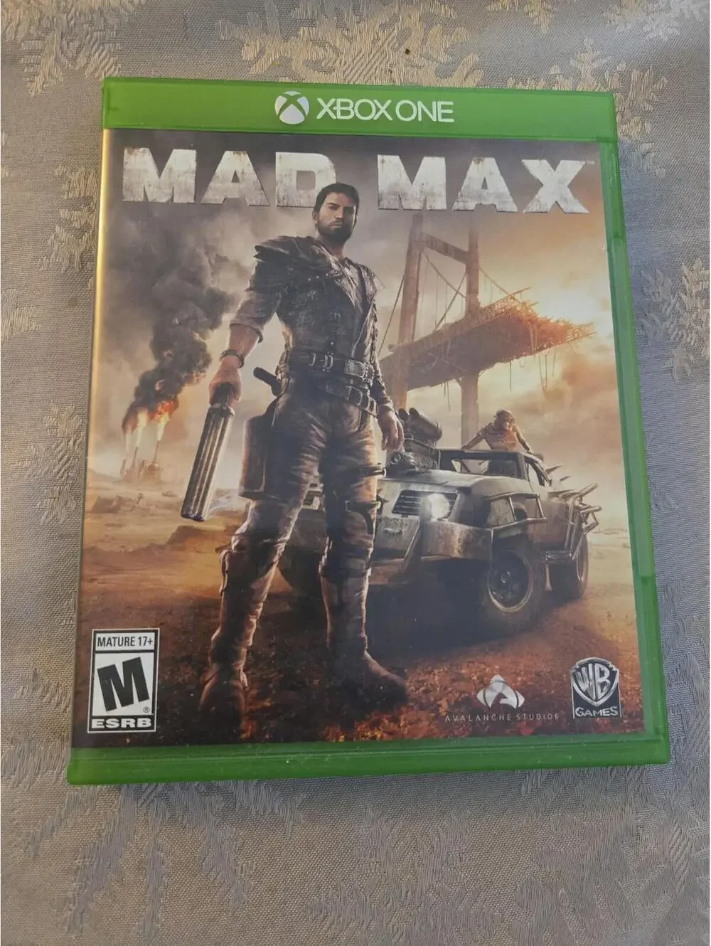 Mad Max - Xbox One Physical Disc with Case and Manual
